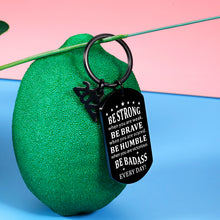 Load image into Gallery viewer, Class of 2022 Be Badass Keychain Christmas Graduation Gifts for Her Him Seniors Son Daughter Inspirational Birthday College High School Graduation Gift for Teen Boy Girl Grads Graduates Nurse Students