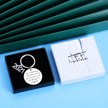 Load image into Gallery viewer, Graduation Gifts for 2021 Seniors Men Women Inspirational Keychain Gifts for Her Him Son Daughter Birthday Coming-of-Age Gift for Teen Girls Boys High School College Grads Gifts for Graduate Student
