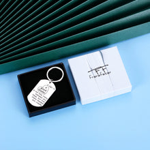 Load image into Gallery viewer, Boss Leaders Keychain Appreciation Gifts for Men Women Birthday Christmas Boss Lady Thank You Office Gifts for Coworker Superior Manager Leaving Going Away Retirement Boss Day Inspirational Gift