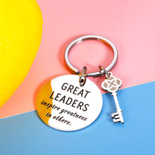 Load image into Gallery viewer, Leaders Boss Appreciation Gifts Keychain for Women Men Bosses Day Thank You Leader Boss Lady Supervisor PM Mentor Birthday Christmas Office Retirement Leaving Goodbye Farewell Present for Him Her