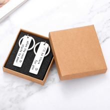 Load image into Gallery viewer, 2Pcs Best Friends Keychain TV Show Couple Gifts for Women Boyfriend from Girlfriend Men I'll Be There for You Merchandise Friendship BFF Gifts for Him Her Christmas Stocking Stuffer Birthday Present