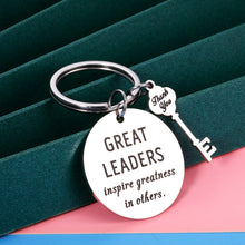 Load image into Gallery viewer, Leaders Boss Appreciation Gifts Keychain for Women Men Bosses Day Thank You Leader Boss Lady Supervisor PM Mentor Birthday Christmas Office Retirement Leaving Goodbye Farewell Present for Him Her