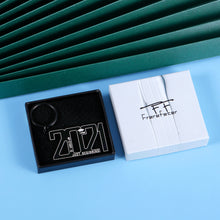 Load image into Gallery viewer, Graduation Gifts Class 2021 Keychain for Her Him Seniors Grads Gift for High School Boys Girls College Graduate Women Men 2021 Master Degree Nurse My Story Keyring Gifts for Son Daughter Students