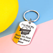 Load image into Gallery viewer, Dad Gifts from Daughter - To My Dad Keychain for Daddy New Dad Father in Law Dad Christmas Gifts from Son Birthday Valentine's Day Gifts Father's Day Gifts Present for Papa
