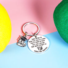 Load image into Gallery viewer, Graduation Gifts Keychain for 2021 Senior Students Women Men Inspirational Class of 2021 Grad Gifts for High School College Graduate Her Him Master Gift for Nurse Medical Mom to Son Daughter Present