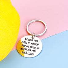 Load image into Gallery viewer, Coworker Leaving Gifts Thank You Keychain for Christmas Birthday Appreciation Gift for Women Men Boss Colleague Friends Retirement Going Leaving Away New Year Friendship Gift Jewelry for Him Her