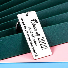 Load image into Gallery viewer, Inspirational Keychain Graduation Gifts for Her Women Class of 2022 Nurse Middle High School College University Student Motivational Grad Gifts for Teen Girls Daughter Best Friends Jewelry Gift