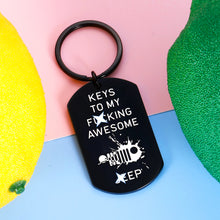 Load image into Gallery viewer, Funny Jep Car Lover Gift SUV Keychain for Christmas Men Women Car Enthusiast Wrangler Gift Accessories for Husband Dad Son Boys Best Friend Birthday Gift for Car Owner Boyfriend Stocking Stuffers Him
