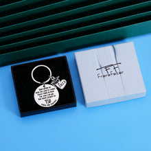 Load image into Gallery viewer, Graduation Gifts Keychain for 2023 Senior Students Women Men Inspirational Class of 2023 Grad Gifts for High School College Graduate Her Him Master Gift for Nurse Medical Mom to Son Daughter Present
