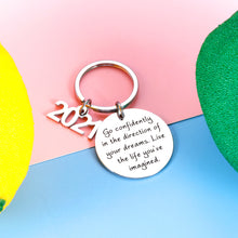 Load image into Gallery viewer, Graduation Gifts for 2021 Seniors Men Women Inspirational Keychain Gifts for Her Him Son Daughter Birthday Coming-of-Age Gift for Teen Girls Boys High School College Grads Gifts for Graduate Student
