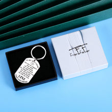 Load image into Gallery viewer, Boyfriend Gifts from Girlfriend Valentines Day Keychain for Him Men Soulmate To My Boyfriend I Love You Couple Gift for Christmas Birthday Thanksiving New Boyfriend Present from Girlfriend
