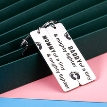 Load image into Gallery viewer, Premature Baby New Mom Dad Keychain NICU Parent to Be Gifts for First Time Father Pregnancy Mothers Mommy Daddy to Be Pregnancy Announcement Gifts for Him and Her Preemie Neonatal Infant Parents

