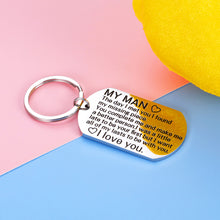 Load image into Gallery viewer, Men Keychain Gifts for Birthday Christmas Boyfriend Husband Fiancé I Love You Gift for Him Male Groom from Girlfriend Wife Valentines Wedding Anniversary Couple Gift to My Man Key Ring Present
