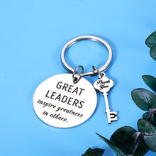 Load image into Gallery viewer, Leaders Boss Appreciation Gifts Keychain for Women Men Bosses Day Thank You Leader Boss Lady Supervisor PM Mentor Birthday Christmas Office Retirement Leaving Goodbye Farewell Present for Him Her
