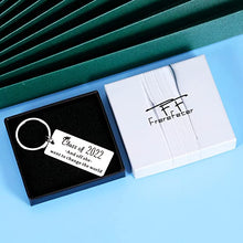Load image into Gallery viewer, Inspirational Keychain Graduation Gifts for Her Women Class of 2022 Nurse Middle High School College University Student Motivational Grad Gifts for Teen Girls Daughter Best Friends Jewelry Gift
